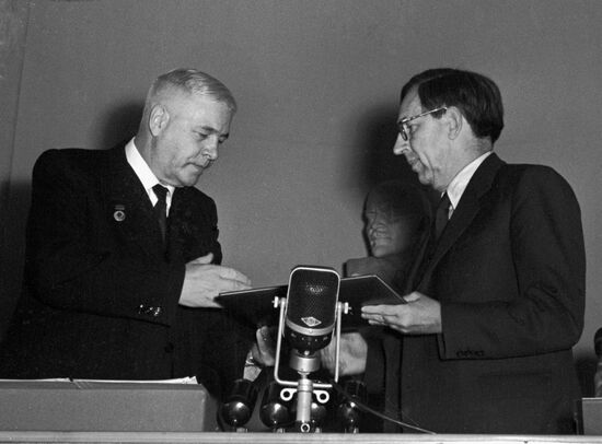 Dmitry Skobeltsin and John Bernal