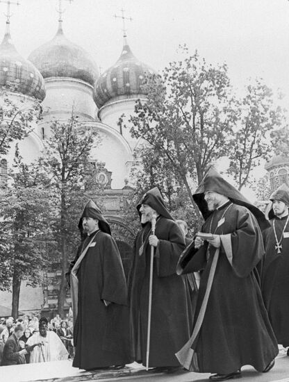 Armenian church delegation