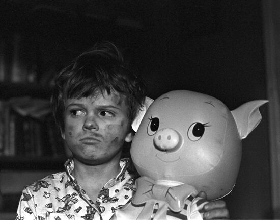 A film frame from children's cine-magazine Yeralash