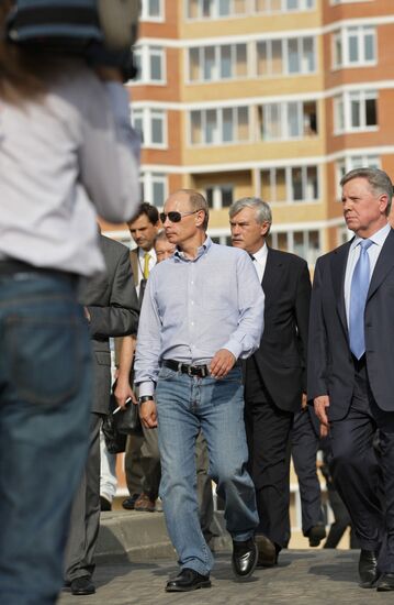 Vladimir Putin visits village of Znamya Oktyabrya