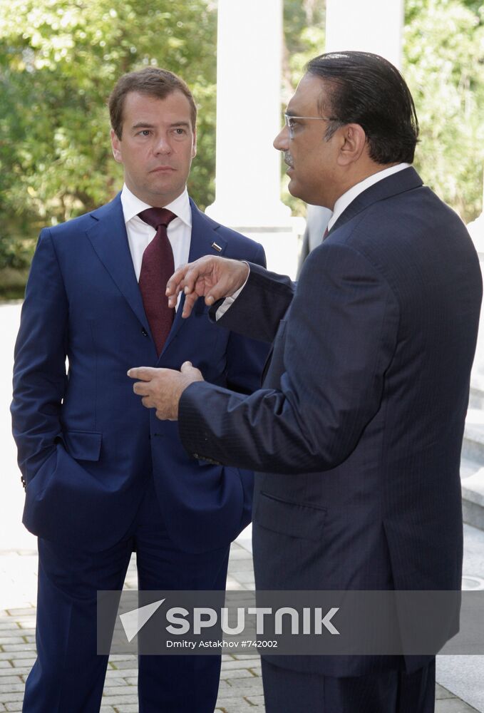 Dmitry Medvedev meets with Tajik, Afghan and Pakistan presidents