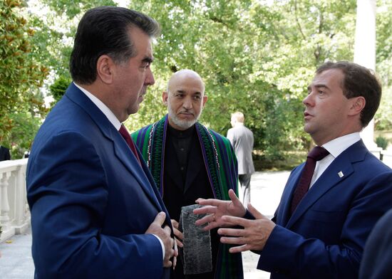 Dmitry Medvedev meets with Tajik, Afghan and Pakistan presidents
