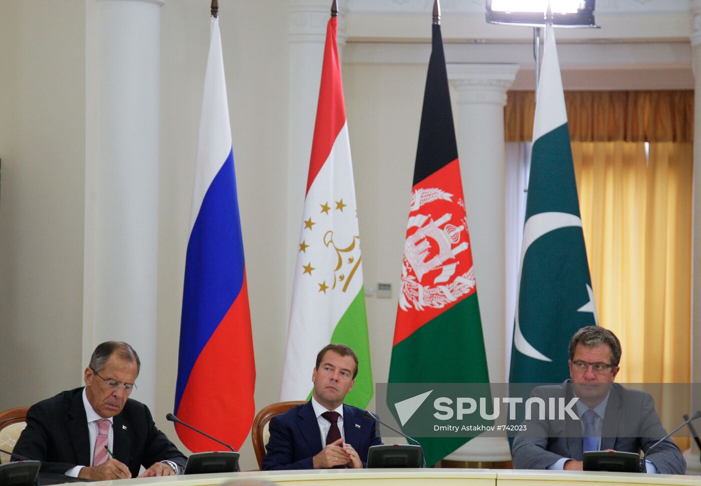 Dmitry Medvedev meets with Tajik, Afghan and Pakistan presidents