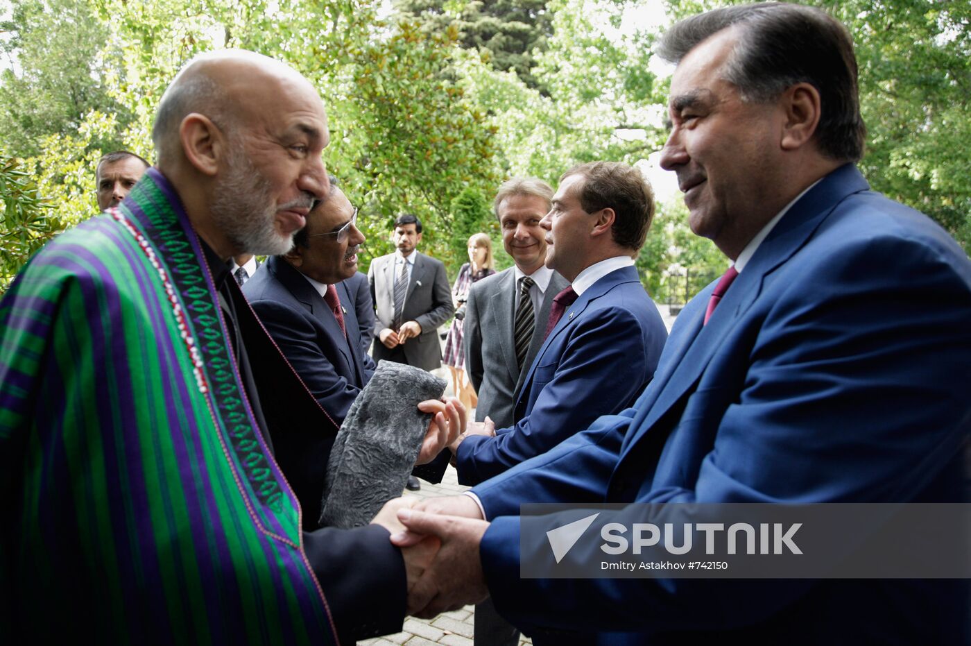 Dmitry Medvedev meets with Tajik, Afghan and Pakistan presidents