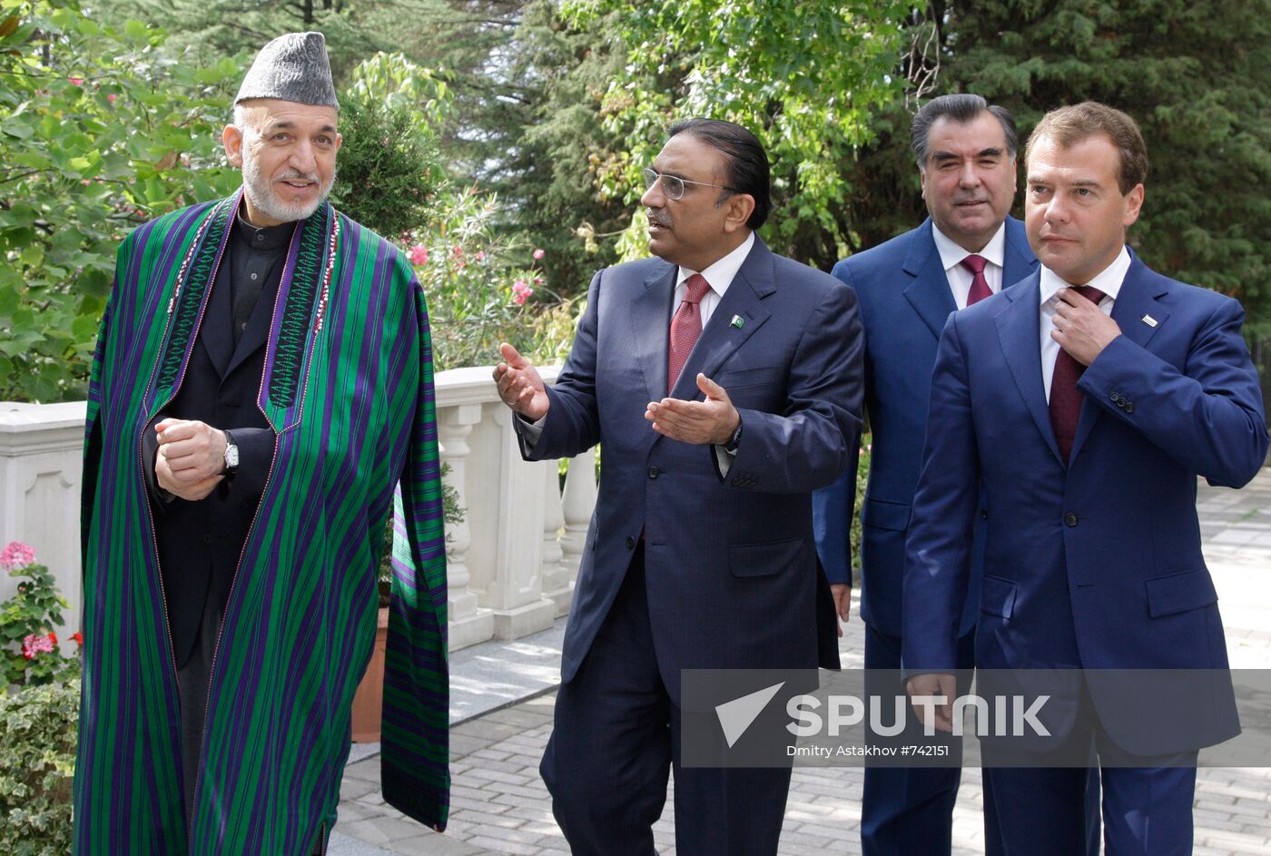 Dmitry Medvedev meets with Tajik, Afghan and Pakistan presidents