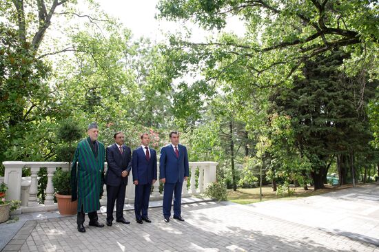 Dmitry Medvedev meets with Tajik, Afghan and Pakistan presidents