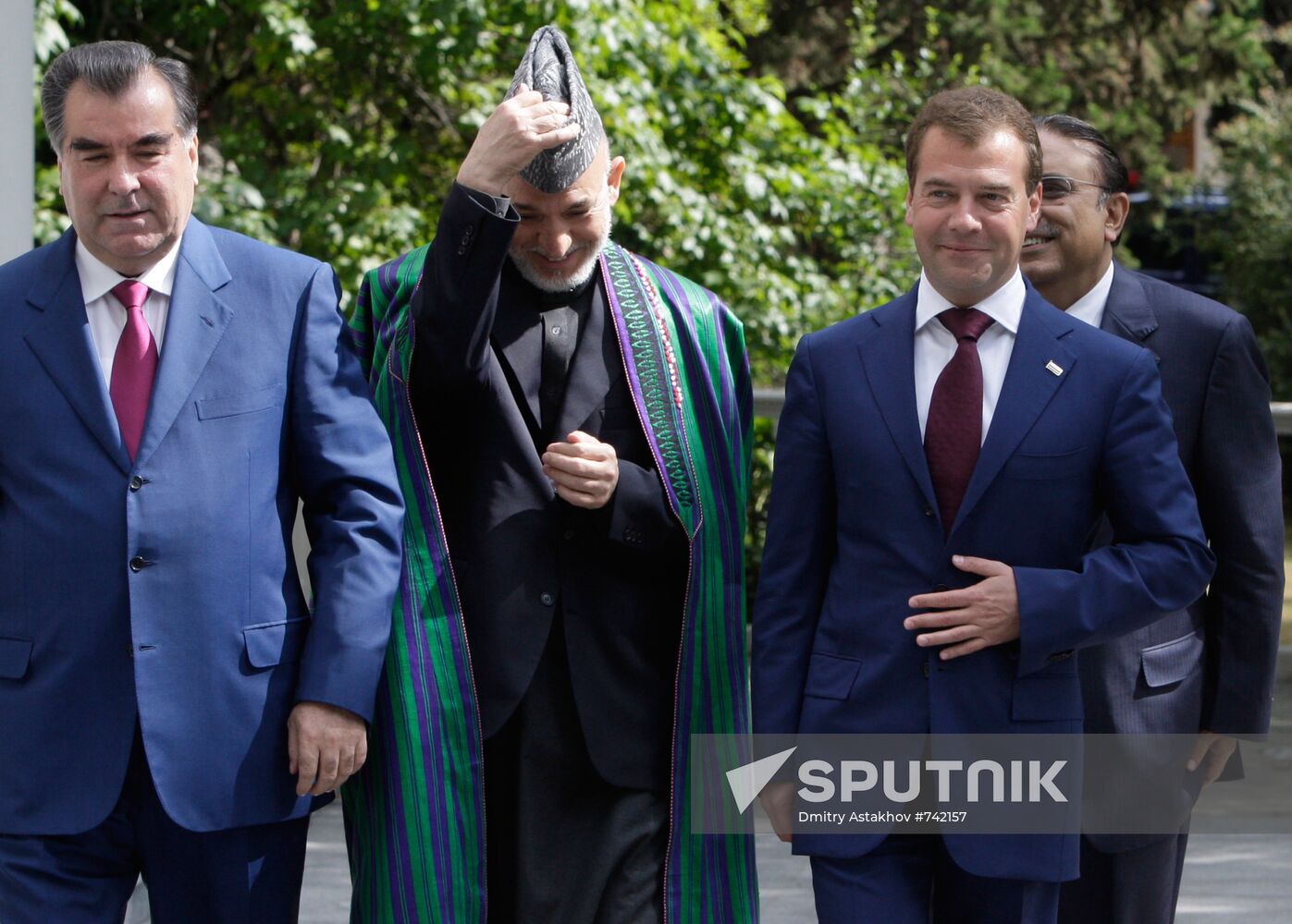 Dmitry Medvedev meets with Tajik, Afghan and Pakistan presidents