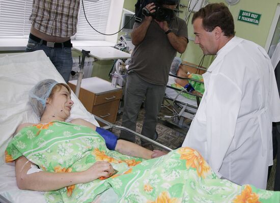 Dmitry Medvedev visits Pyatigorsk central hospital