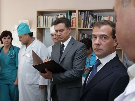 Dmitry Medvedev visits Pyatigorsk central hospital