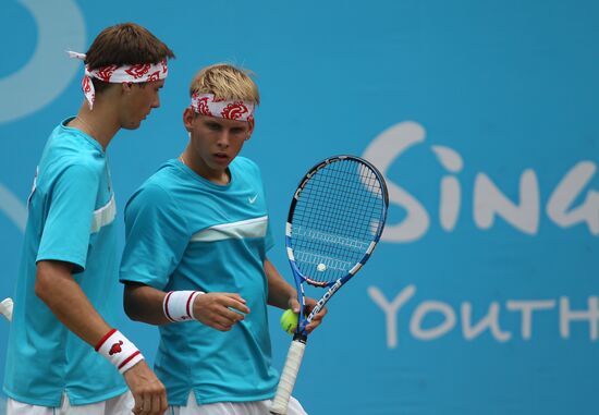 Victor Baluda, Mikhail Biryukov