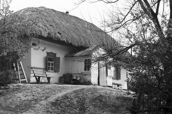 Mate Zalka's house