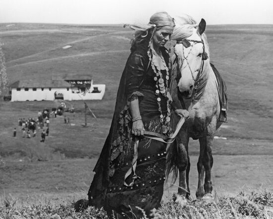 Shot from feature film "Lăutarii"