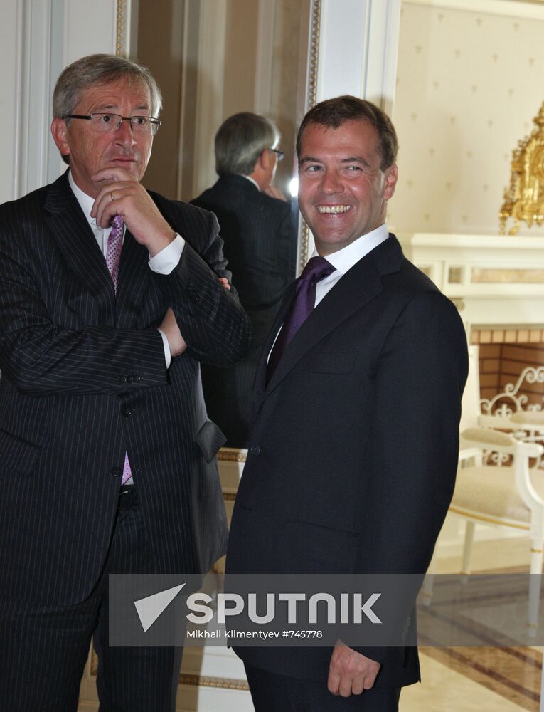 Dmitry Medvedev and Jean-Claude Juncker
