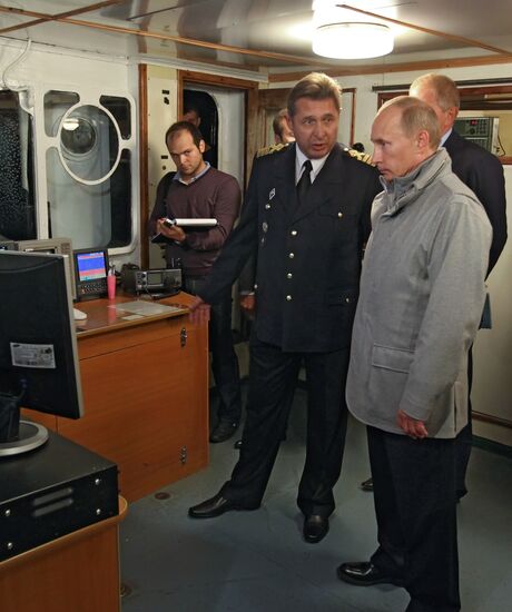 Vladimir Putin visiting Mikhail Stanitsyn large freezer trawler