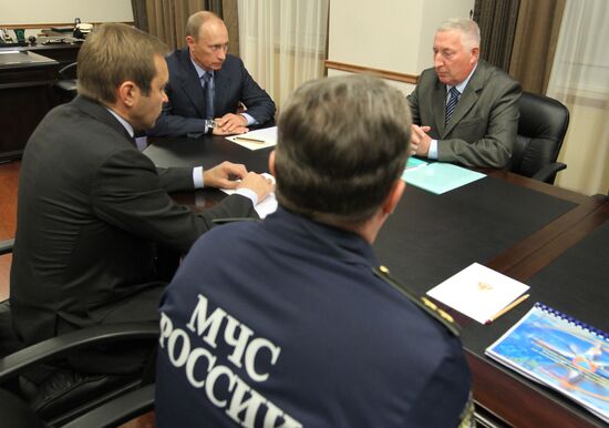 Vladimir Putin meets with Kamchatka Territory officials