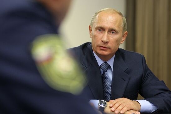 Vladimir Putin meets with Kamchatka Territory officials