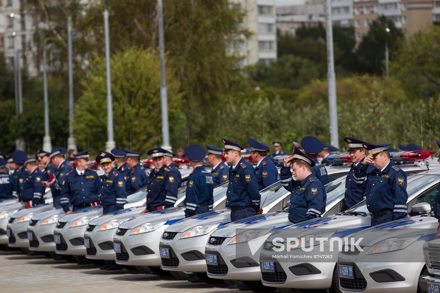 Moscow's Southwestern district police receive 70 cars