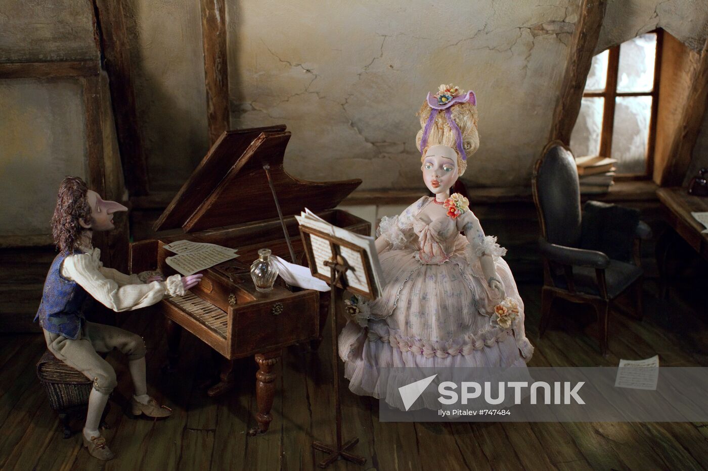 Doll characters of animated-motion picture Gofmaniada