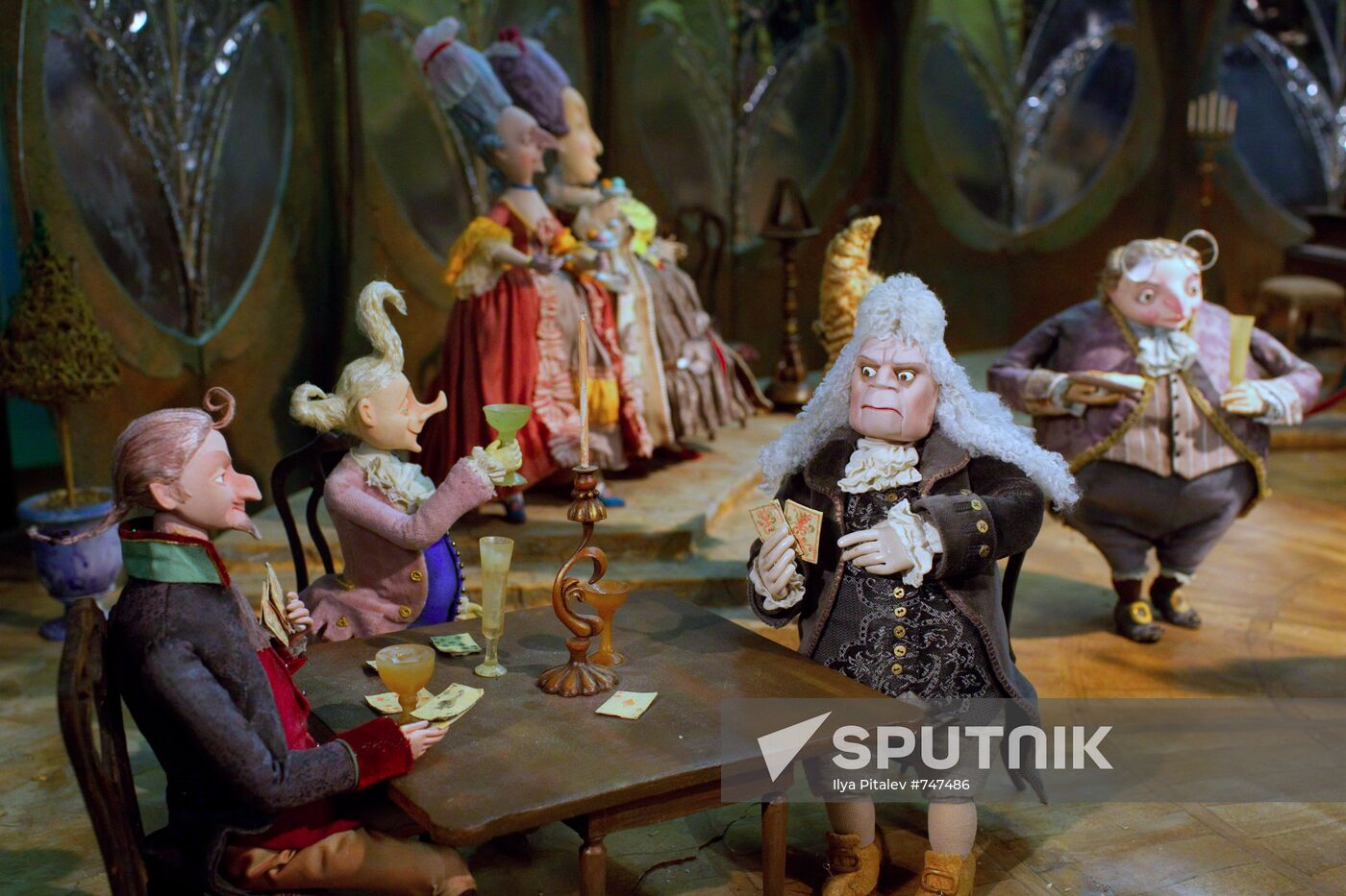 Doll characters of animated-motion picture Gofmaniada