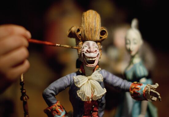Doll characters of animated-motion picture Gofmaniada