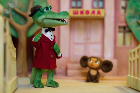 Krokodil Gena and Cheburashka