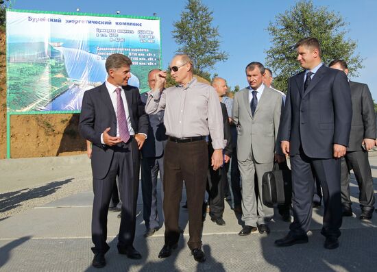 Vladimir Putin visits Far Eastern Federal District