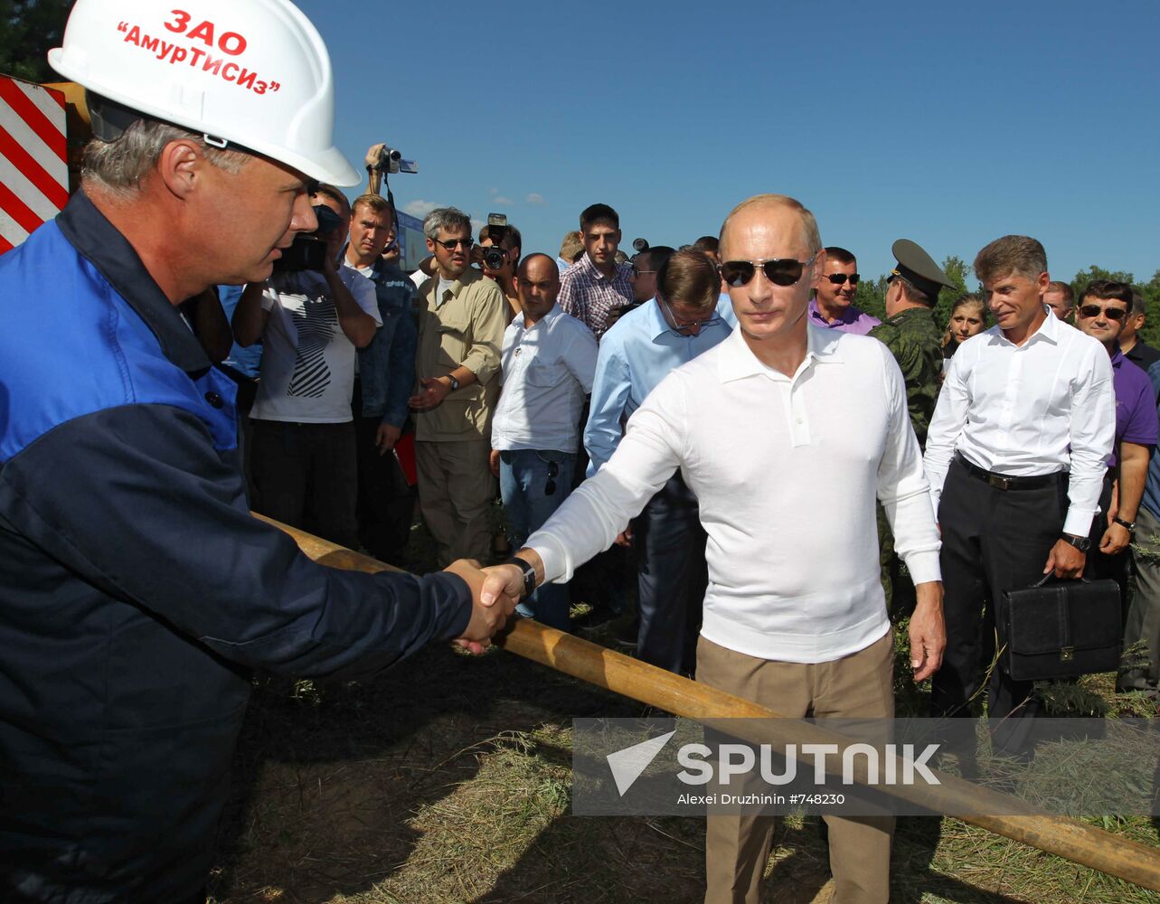 Vladimir Putin visits Vostochny Space Centre