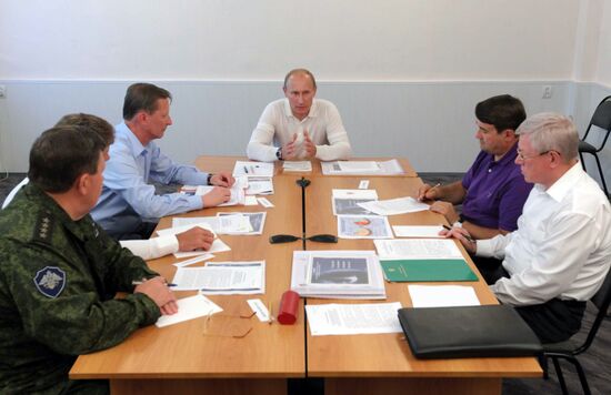 Vladimir Putin visits Vostochny Space Centre