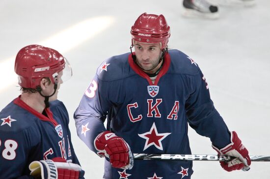 Ice hockey. Friendly match Ice hockey club SKA - "SKA-1946"
