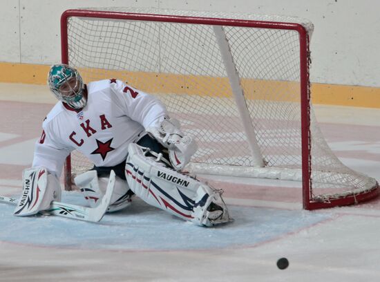 Ice hockey. Friendly match Ice hockey club SKA - "SKA-1946"