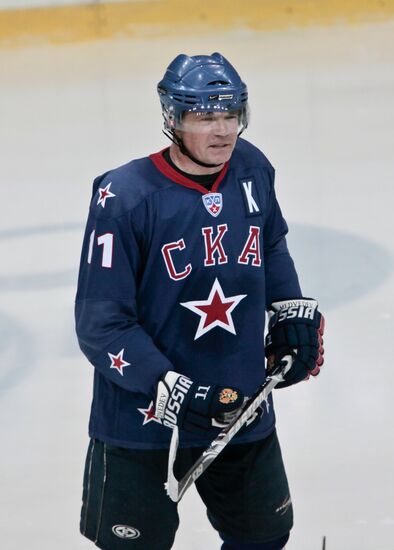 Ice hockey. Friendly match Ice hockey club SKA - "SKA-1946"