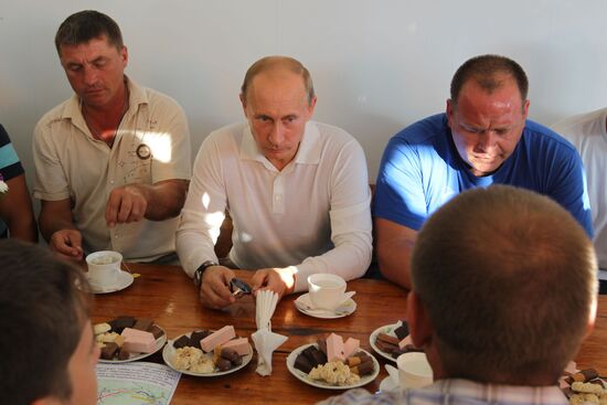 Vladimir Putin associates with long distance truckers