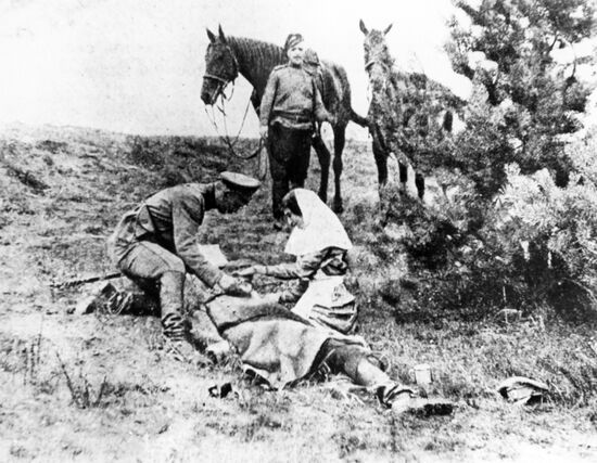 First aid at battle field during World War I