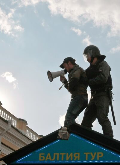 Participants of rally in St. Petersburg deterred