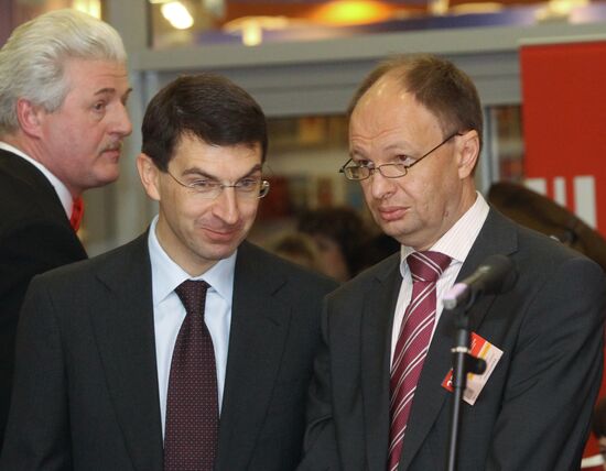 Mikhail Seslavinsky and Igor Schyogolev