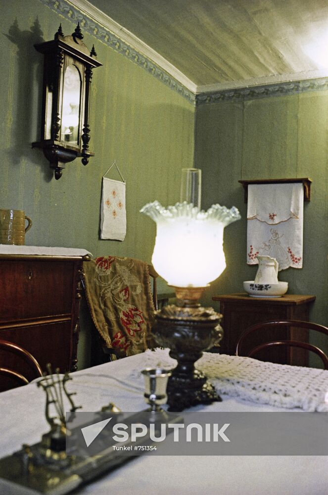Room where Vladimir Lenin lived