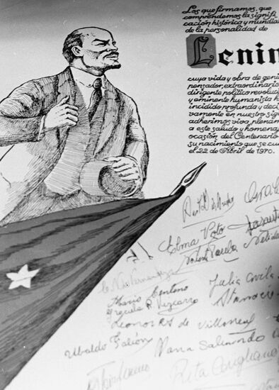 Autographs of Argentine workers on a publication of V.I. Lenin