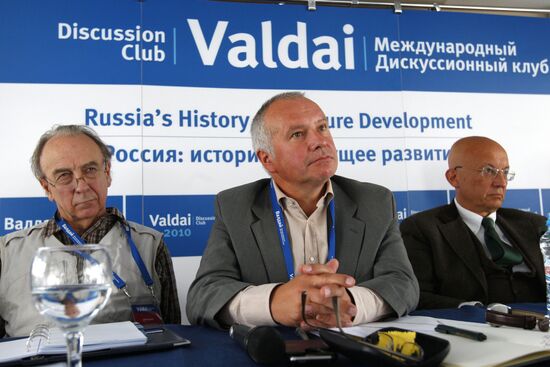 Geoffrey Hosking, Alexander Rahr and Sergei Karaganov