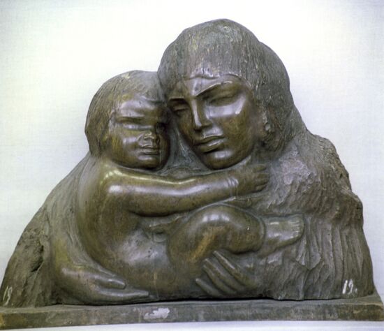 "14-Years-Old Mother"
