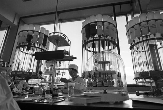 Pharmaceutical laboratory at a drugstore