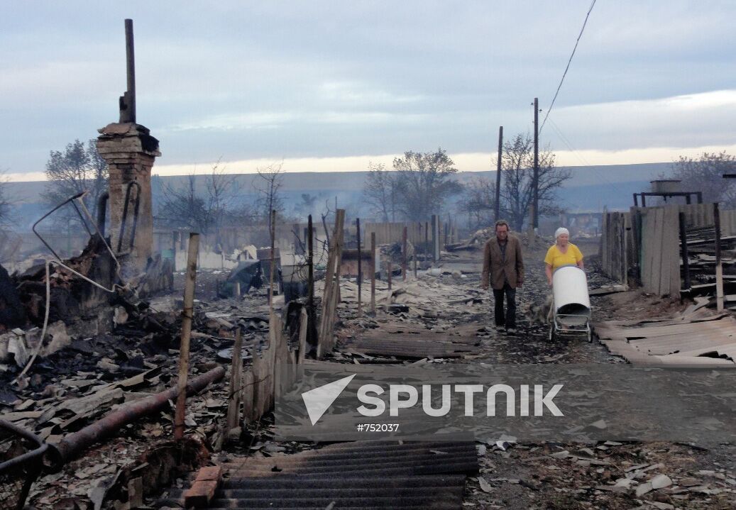 Aftermath of fire in village of Lapshinskaya, Volgograd Region