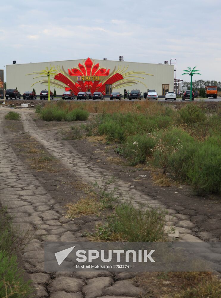 Second extension of the Orakul entertainment center in Azov City