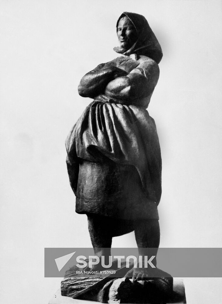 Sculpture "Peasant Woman"