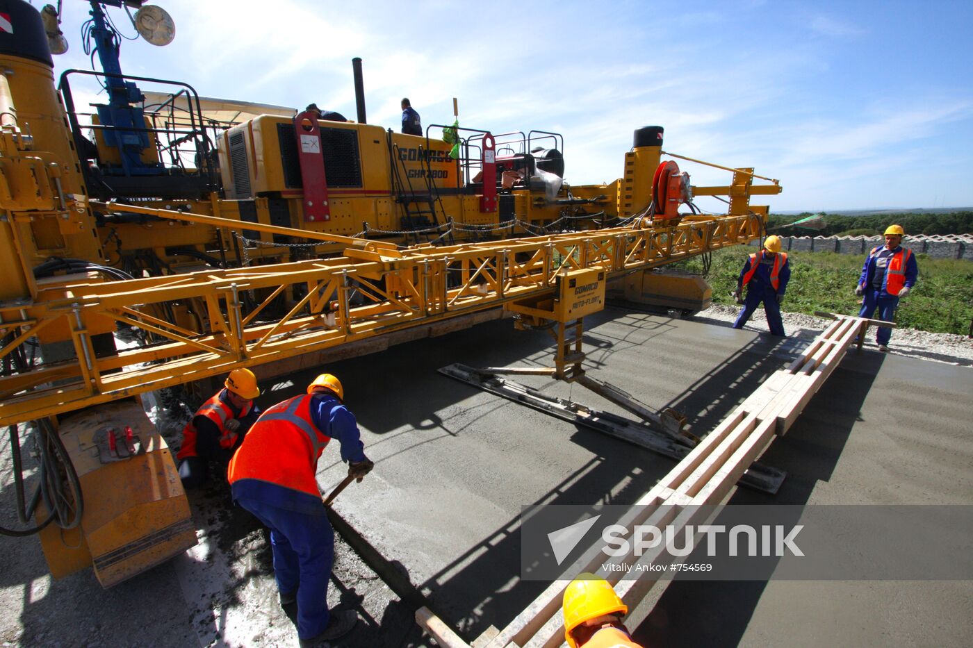 Construction of a new road section in Primorye territory