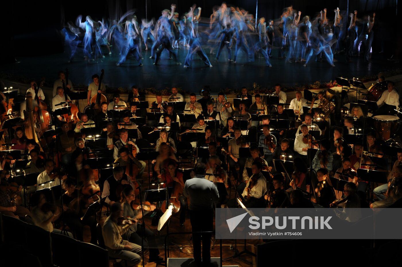 Performance of Russian national orchestra