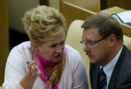 Lubov Sliska, Konstantin Kosachyov