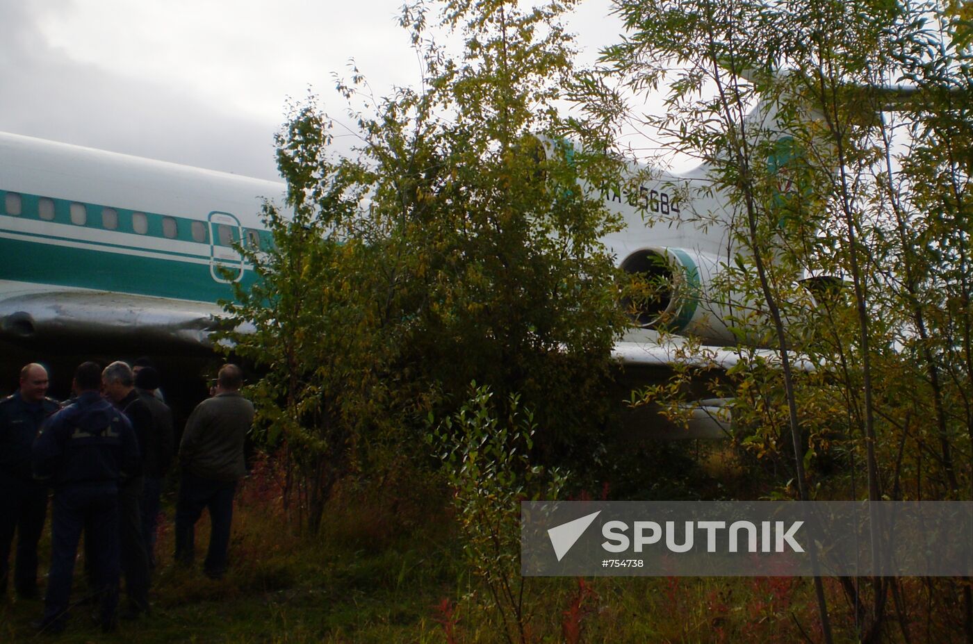 Tu-154 aircraft force lands in Komi