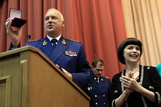 Alexander Bastrykin and Mirey Matthew