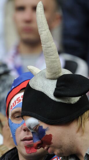 Russian football fans