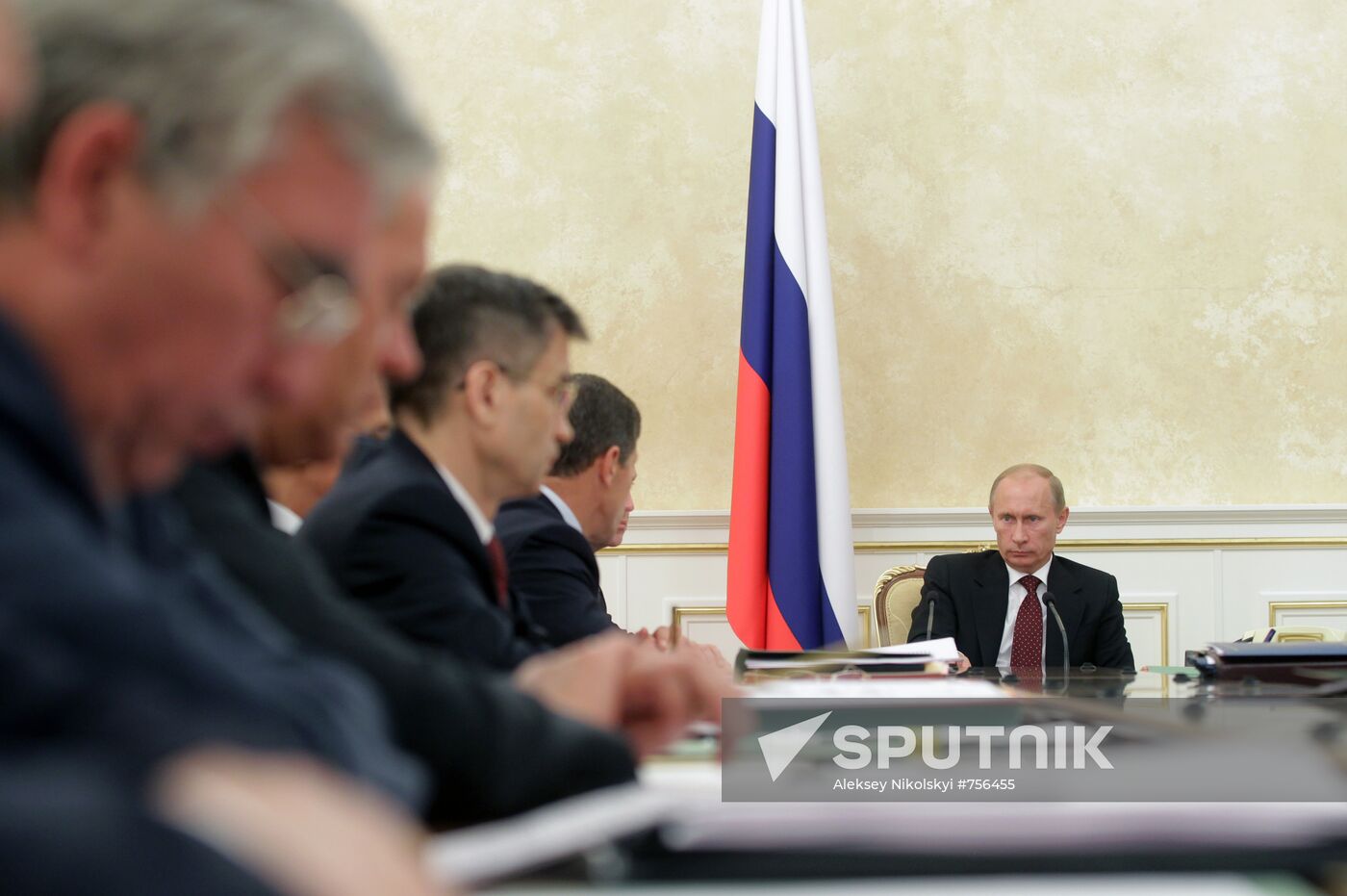 Vladimir Putin holds meeting of Government Presidium